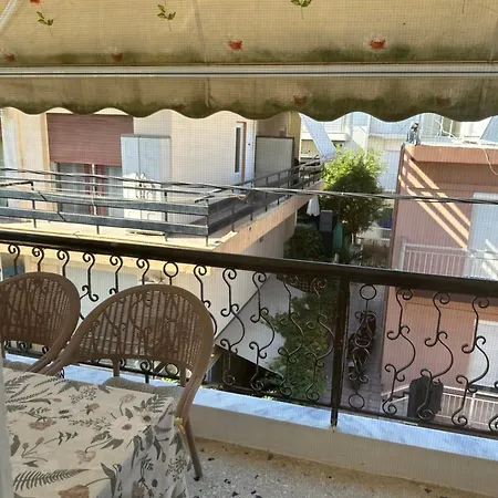 Апартамент Cozy Peraia Retreat *